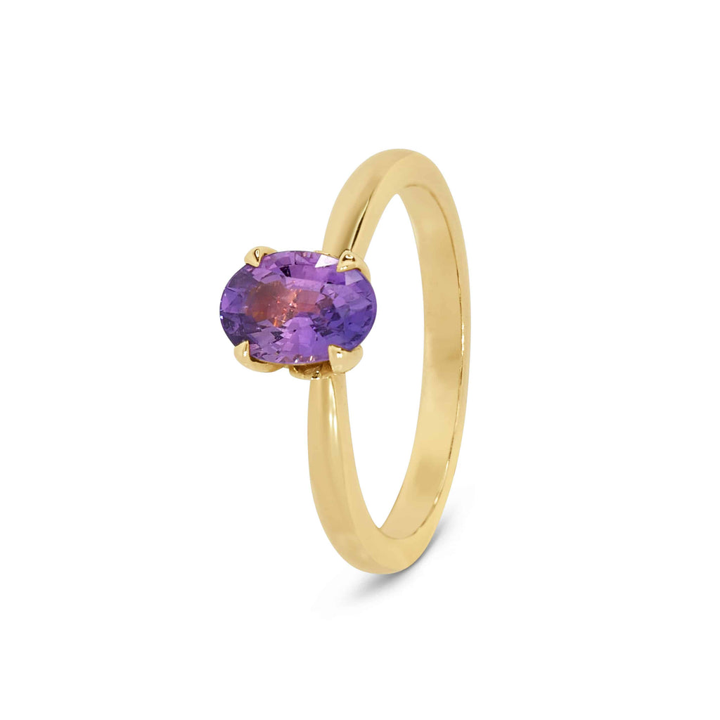 Solitaire Ring: Violet Sapphire Ring in 18k Yellow Gold