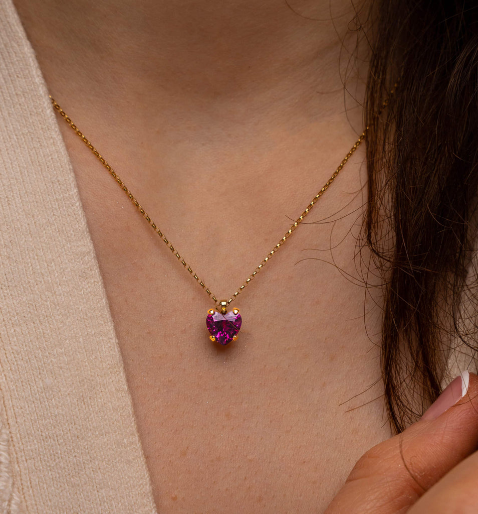 Pendant Necklace: Purple Heart Sapphire Pendant in 18k Yellow Gold